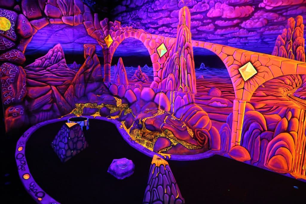 Künstlerische Eventfläche exklusive 3d Minigolf Anlage in Berlin Tempelhof
